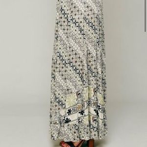 Lg Free People One maxi skirt
